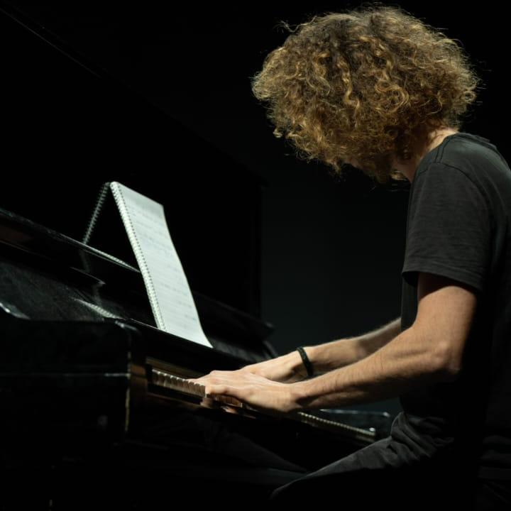 Tal Hason performing at the piano
